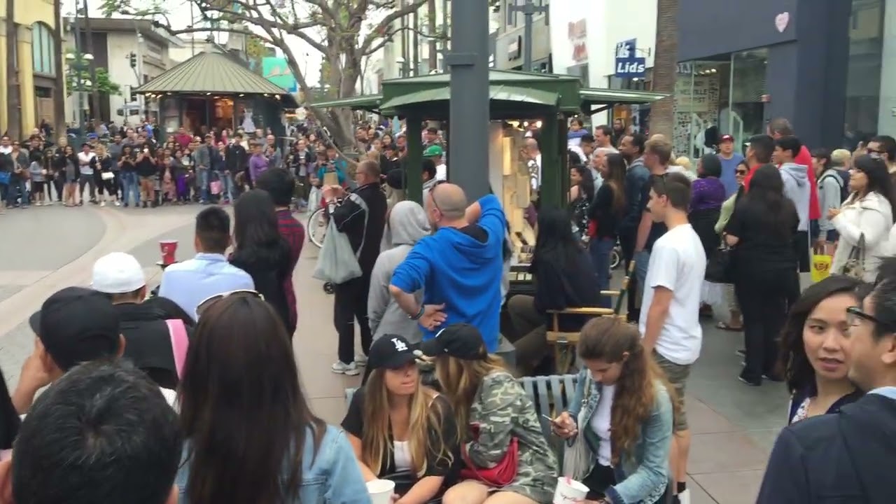 2016 Throwback. My humble beginnings #streetperformer #3rdStreetPromenade #SantaMonicaCalifornia 