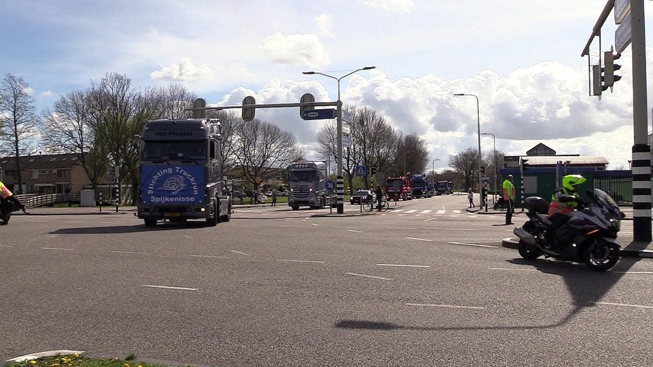Botlek TV - Trucks, trucks en nog eens trucks bij 23e editie Truckrun (2) Spijkenisse 2022