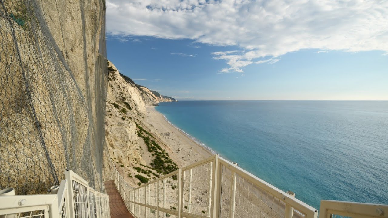 The new stairs to Egremni beach. Lefkada. - παραλια Εγκρεμνοι