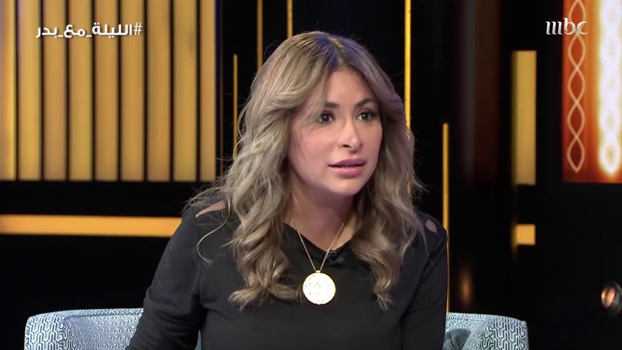 كوميديا الفنانة ديما بياعة مع بدر صالح فى لعبة همسة