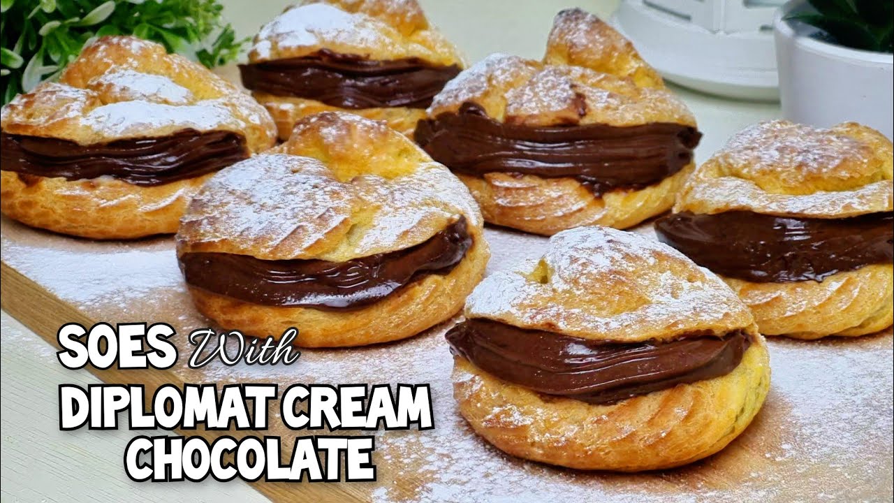 Resep Kue Soes Isi Diplomat Cream Coklat, Seriusan Bikinnya Gampang Banget Rasanya Enak Kaya Es Krim