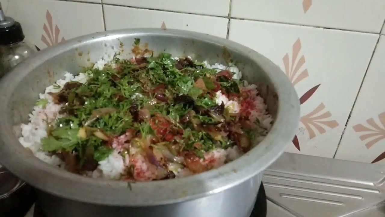 l aaj meri ammi Ne biryani chicken ki recipe Banai hai