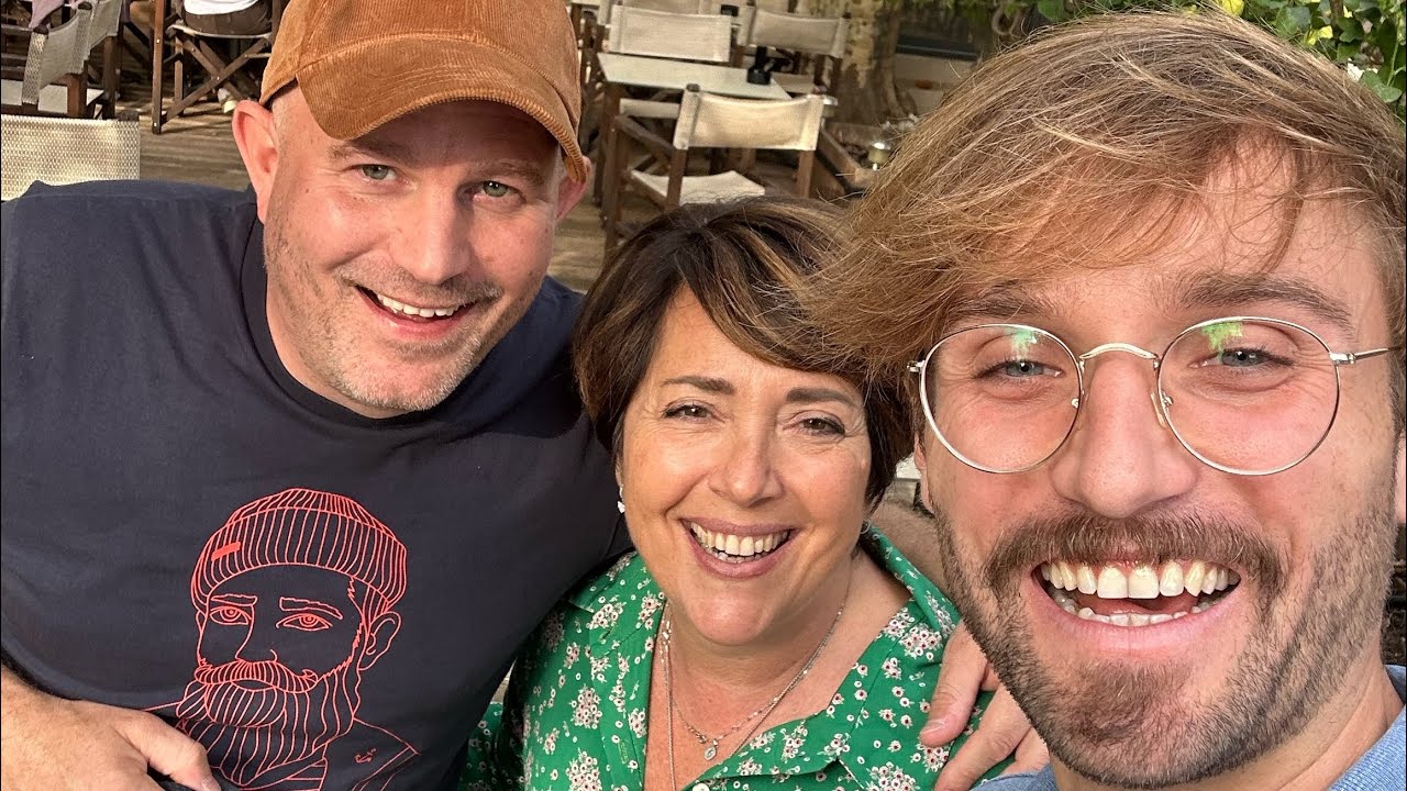 ON DÉCOUVRE À RESTAURANT À MOUGINS OU L’ENTRÉE, LE PLAT ET LE VERRE DE VIN SONT À 16,90e IMBATTABLE!