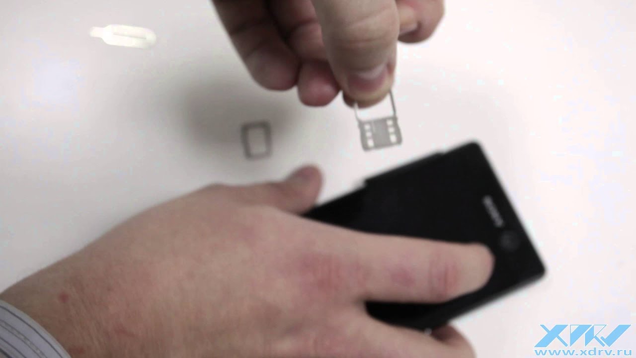 Как вставить SIM-карту в Sony Xperia M5 (XDRV.RU)