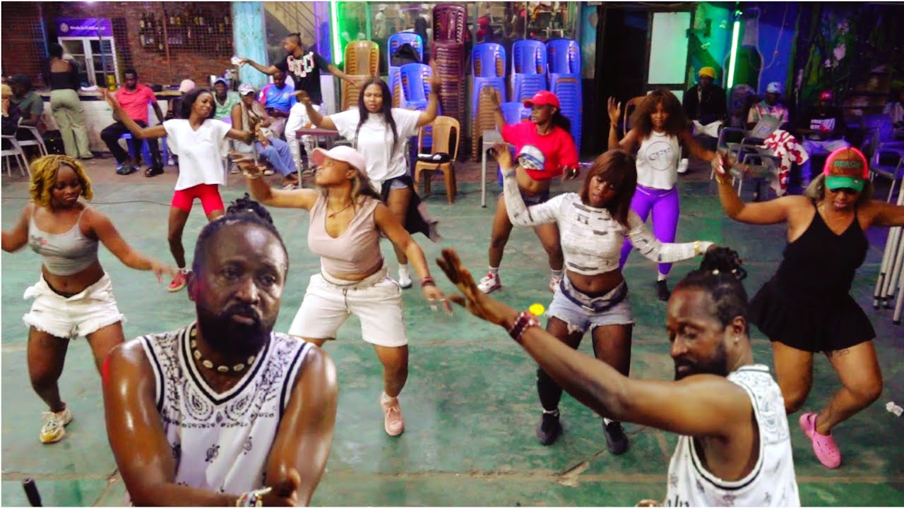WERRASON SPECIAL RÉPÉTITION COULISSE💥 BA DANSEUSES NIVEAU BA PESI MAKAMBU 