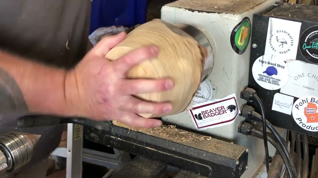 I nearly lost this one - Woodturning a Jacaranda Live Edge