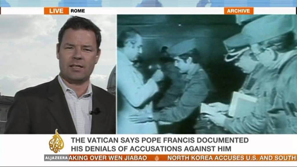 Vatican defends pope over Argentina 'dirty war' allegations