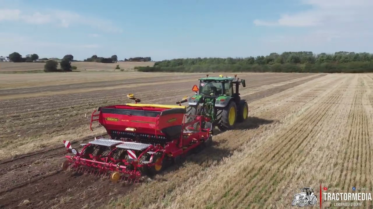 John Deere 6155R w/ Väderstad Rapid 300C Seeding Canola I New Holland T7.210 w/ Väderstad Cultus 300