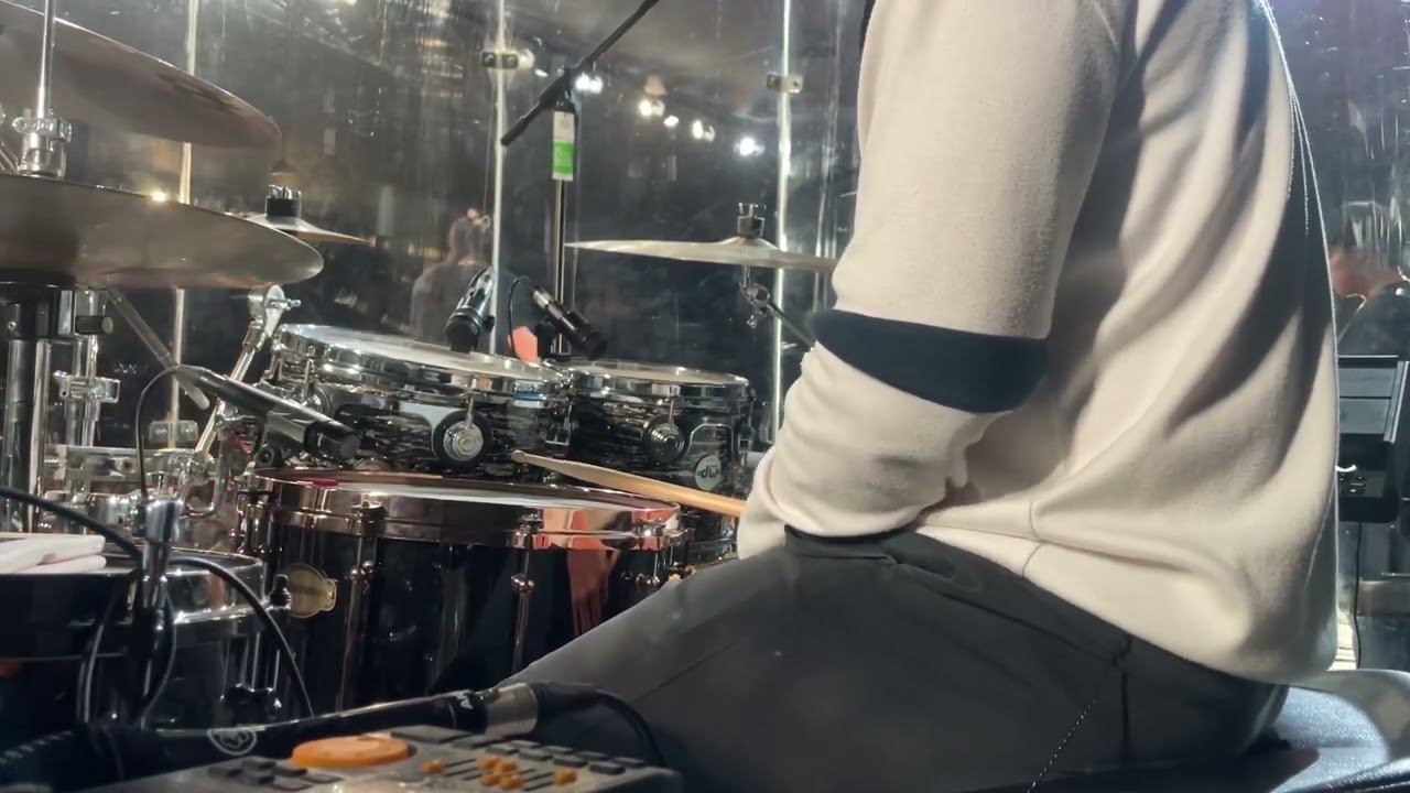 We crown you king of glory (Drum Cover)