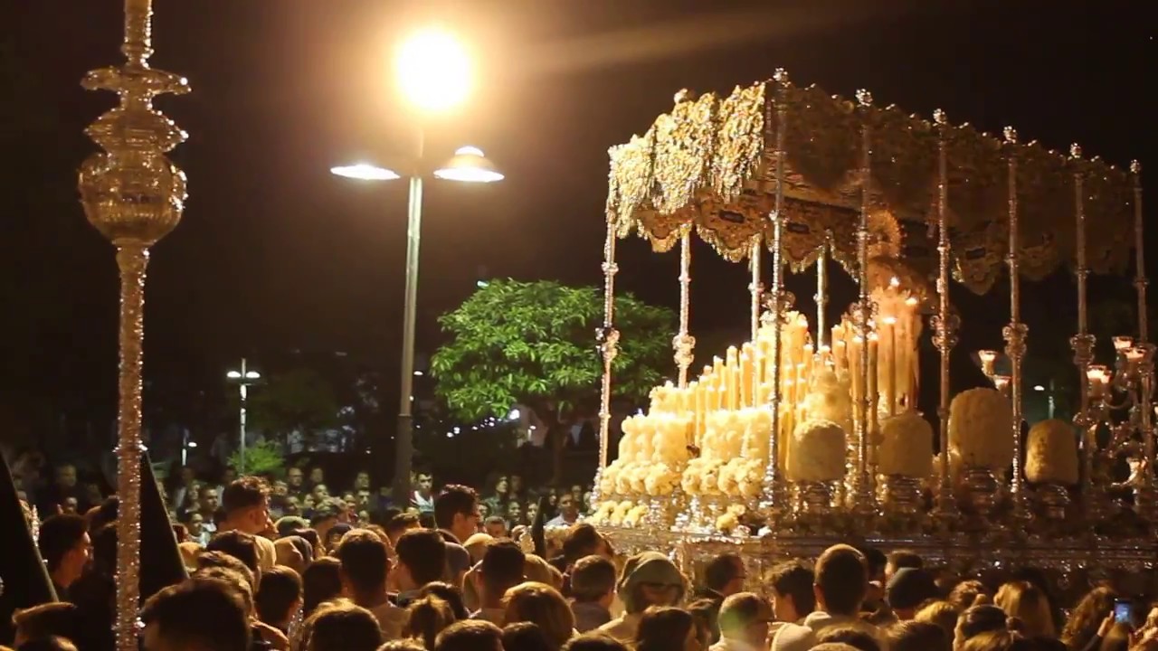 Virgen de Gracia subida Cuesta de Santa María | Semana Santa Linares 2017 @AngelRescatero