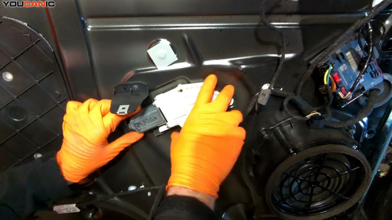 2006-2015 Audi Q7 Window Regulator Motor Replacement Guide Restore Smooth Window Operation with DIY