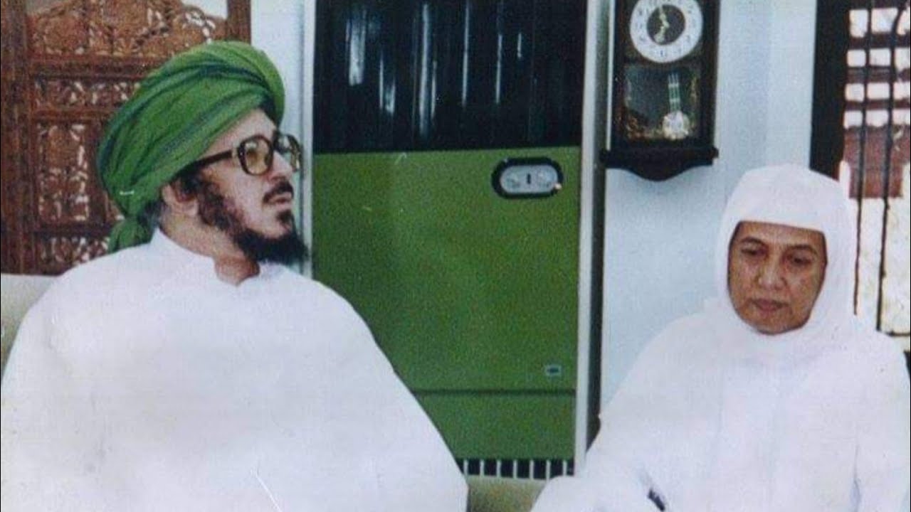 di kediaman Abuya Sayyid Muhammad Bin Alawi Al Maliki Mekkah kunjungan KH Ahmad Asrori Al ishaqi