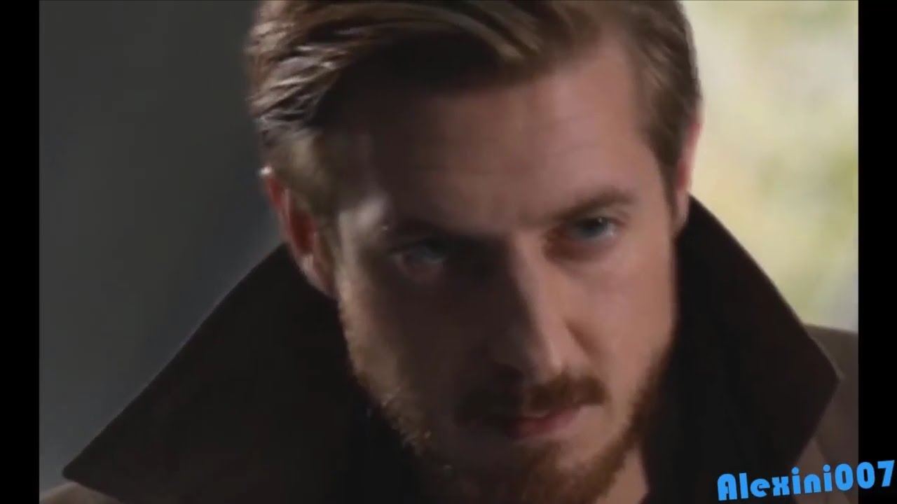 DC's Legends of Tomorrow Crack Video №1