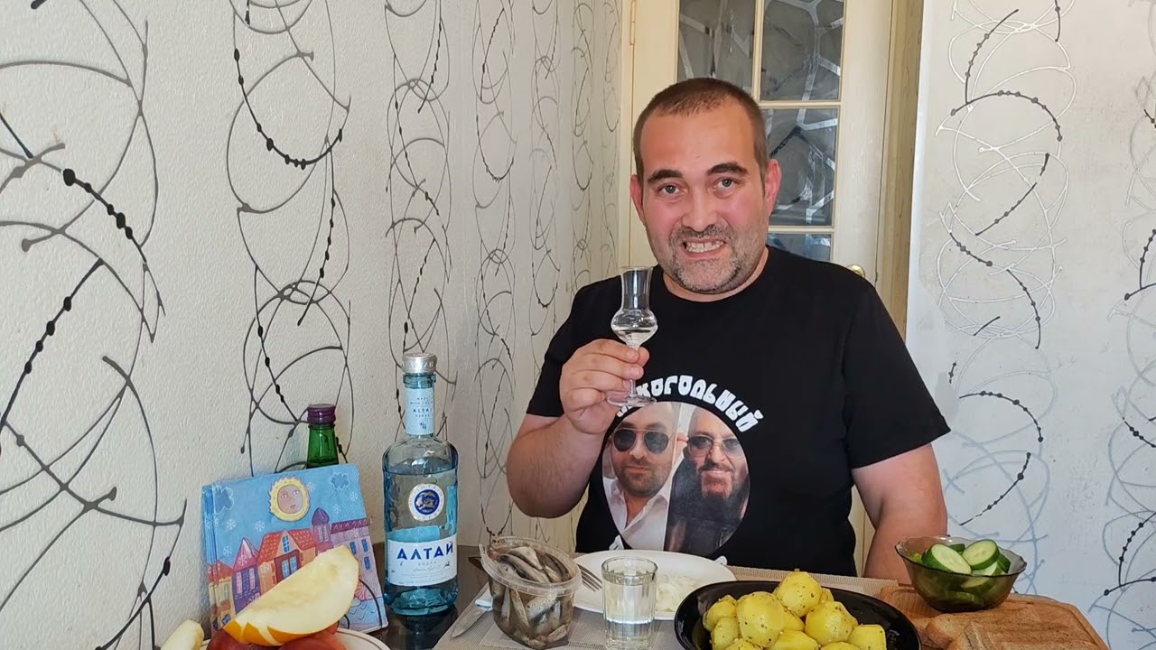 Водка Алтай.... Татспиртпром 🤔🤔🤔🤔🤔🤔🤔🤔🤔🤔🤔🤔🤔