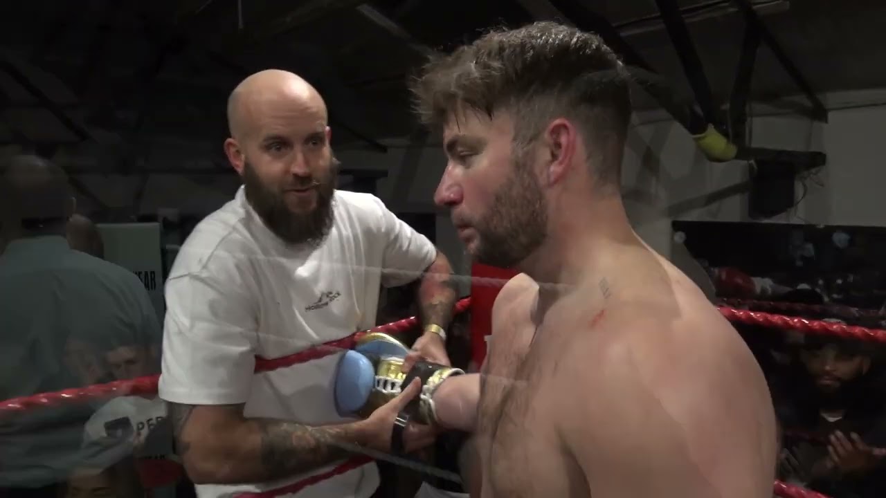 South Moreton Boxing Club Bout 11 Tom Archbold Vs Dave Stribling