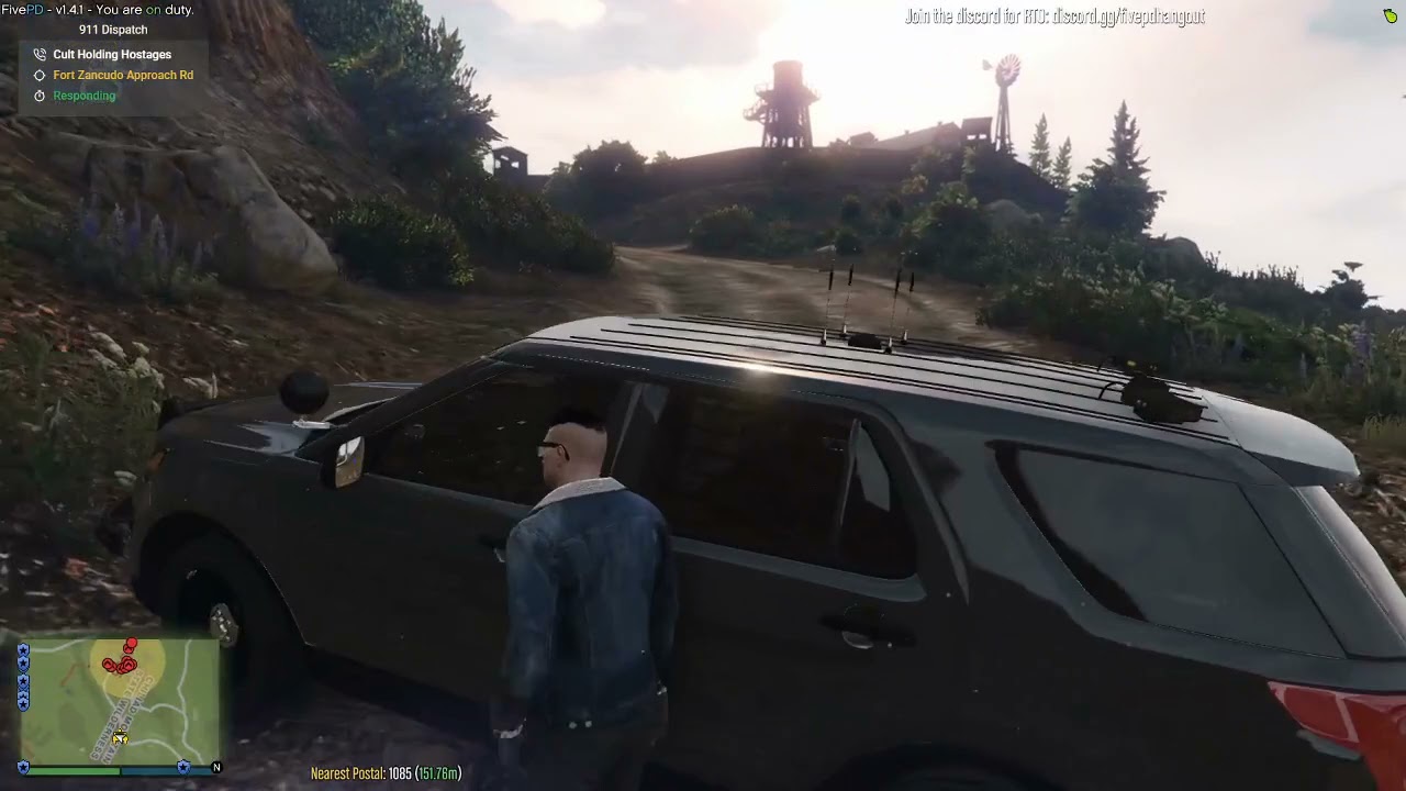 Undercover Officer Zach responding to a Hostage situation code 3.