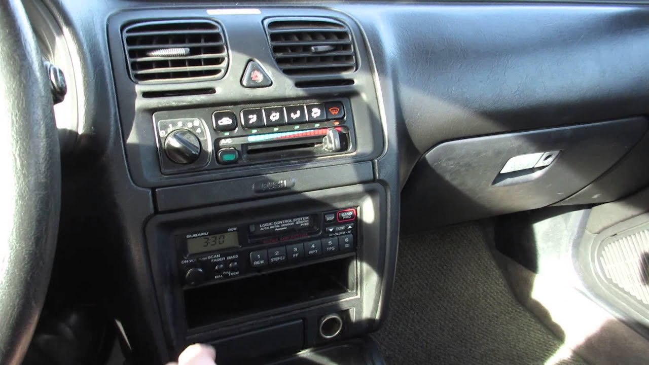 1998 Subaru Legacy Outback 5 Spd. Startup, Engine & Full Tour
