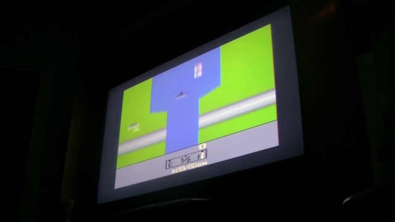 Casual Play - River Raid on Atari Flashback II B-Roll