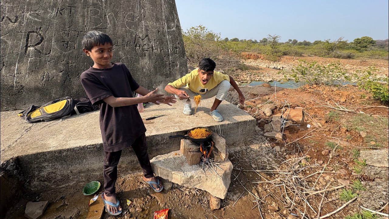 सुपर टेस्टी 😋 और मजेदार मेग्गी 🍝