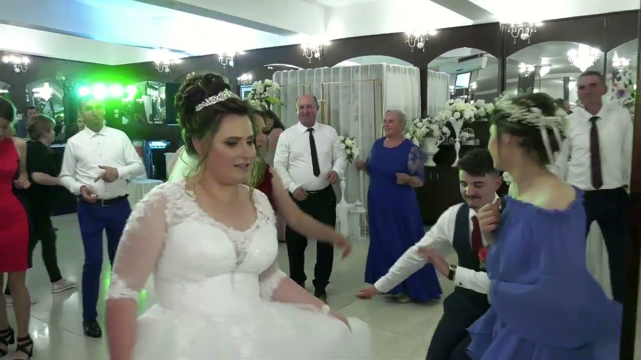 Alina & Valentin 28 Mai 2022 720p-3 (4) Program muzică ușoară