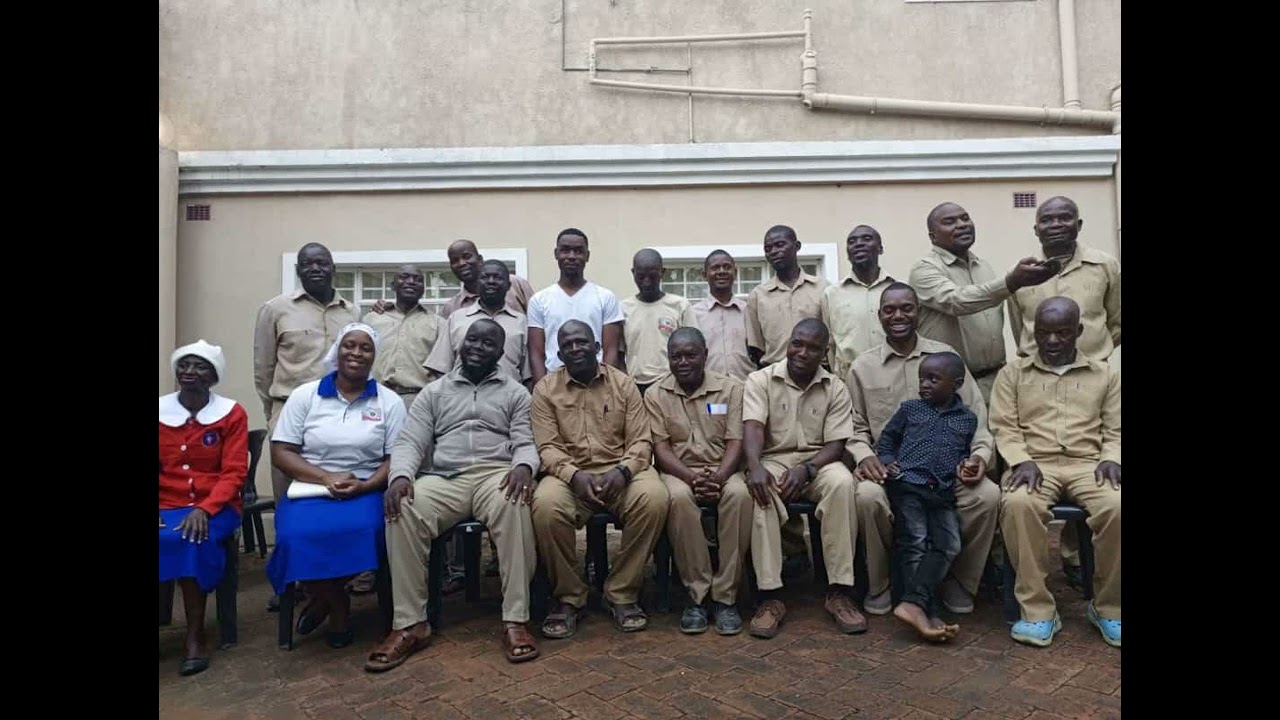 Mwari muri mutsvene samasimba