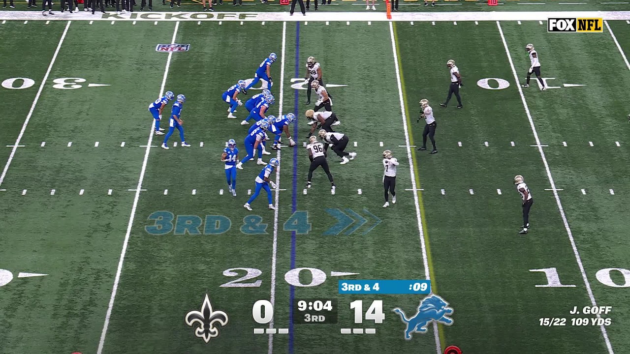 Jared Goff connects with Amon-Ra St. Brown for a TD Reception