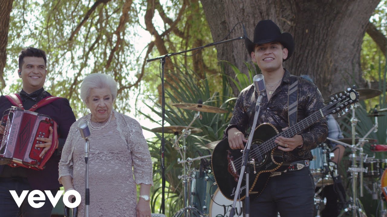 Los Nietos De Terán, La Abuela Irma Silva - El Cisne