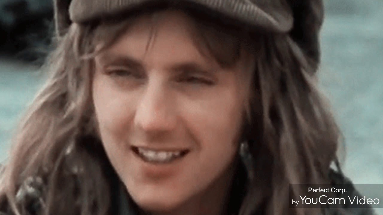 Roger Taylor with his song Happiness😊