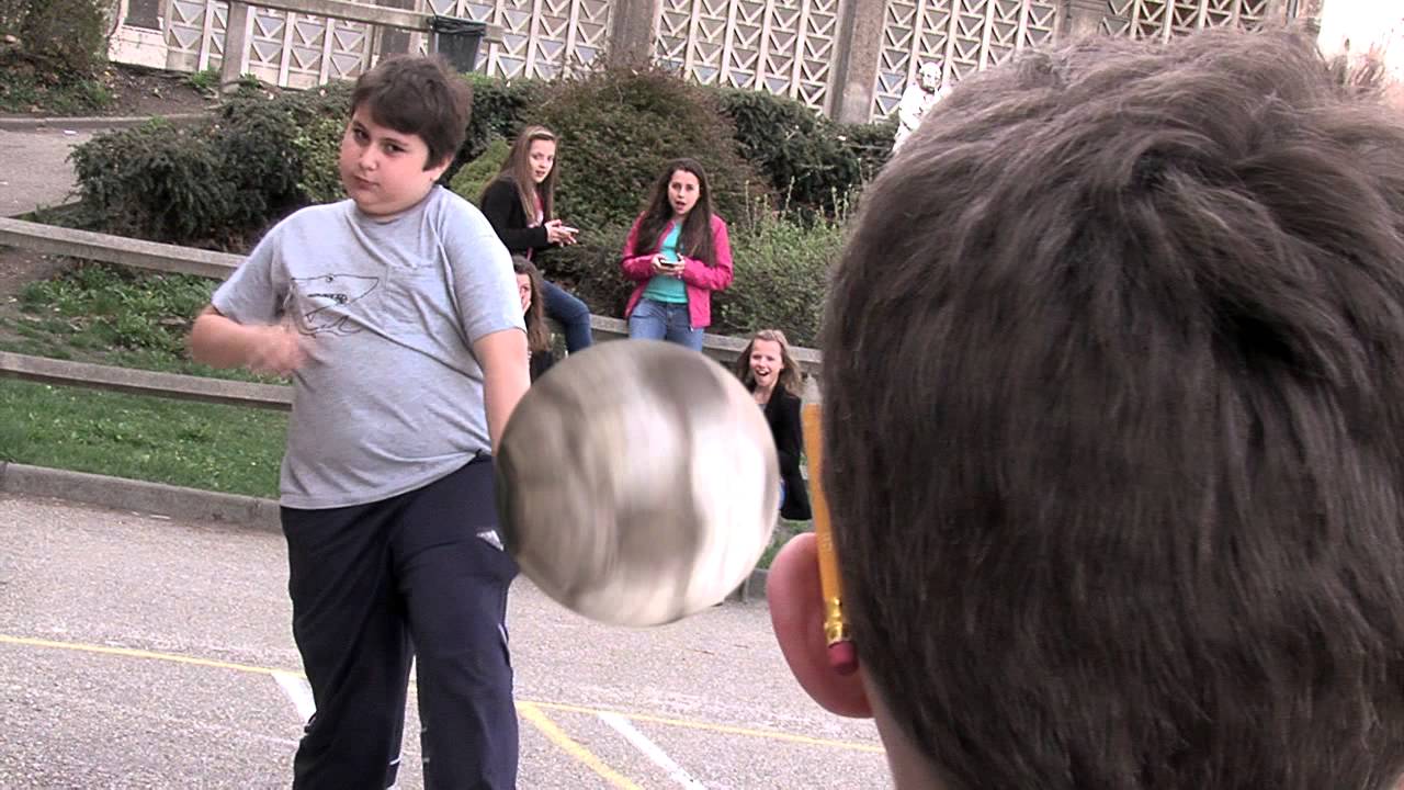 Ulysse 6°10 (et le ballon cyclope)