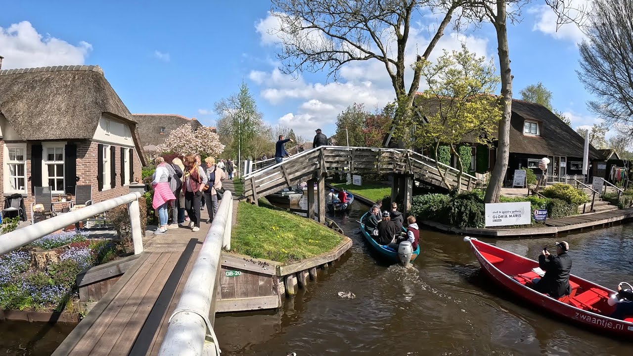 Giethoorn - Venice of the Netherlands 🇳🇱 4K Tour April 2023