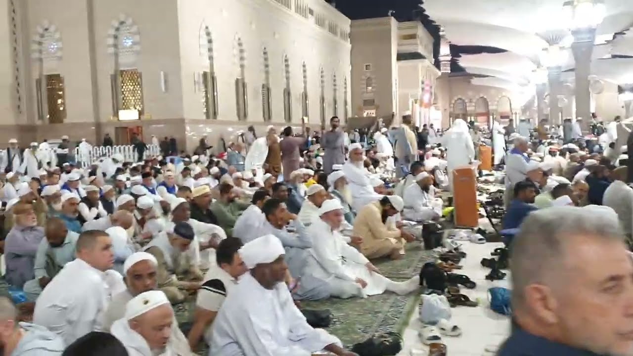 Azaan in masjid nabive madinah sharif ll Madina sharif Masjid nabive 