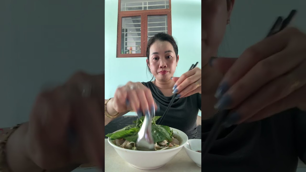 bún riêu mùng 5 tết cùng gđ