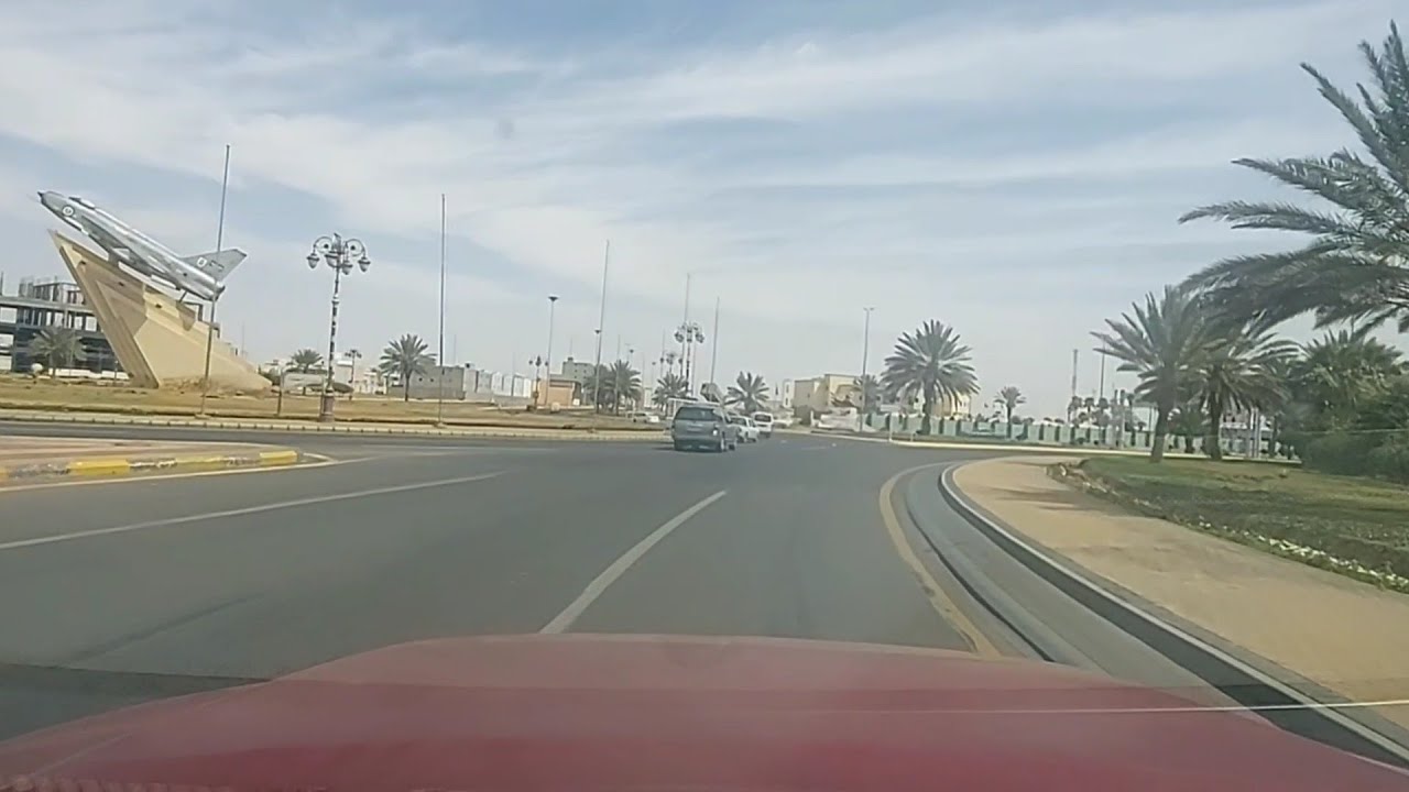 جوله جديدة في تبوك الورد من بوابة المطار القديمه وتنتهي سوق الحبحب