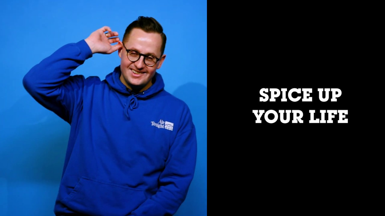 The Voice Bag Om Teksten - Benjamin Hav 'Spice Up Your Life'