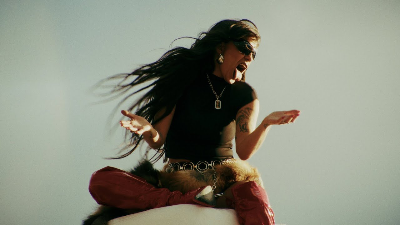 Cleo - pew pew pew (Official video)