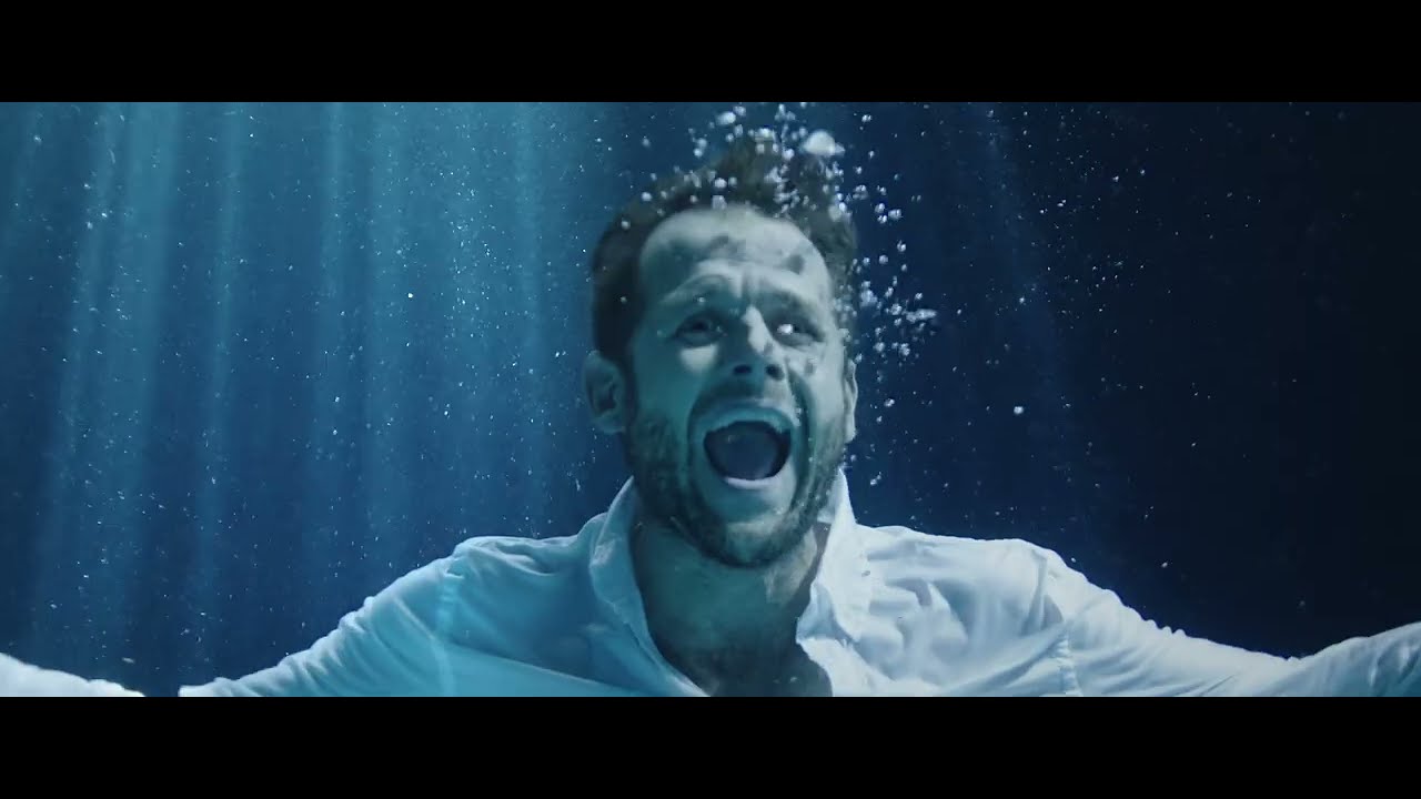 SVĚTLO - Fate Magazine feat. B&aacute;ra J&aacute;nov&aacute;