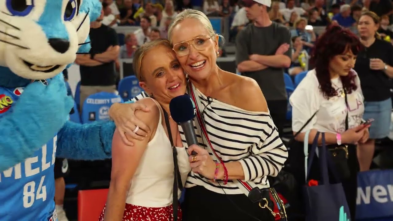 Fifi, Fev & Nick's Underdogs take on John Cain Arena