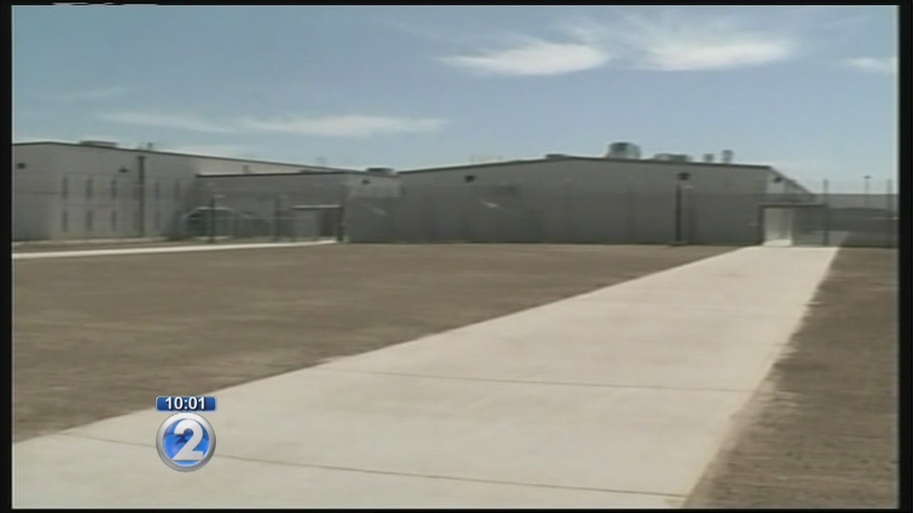 Federal judge ruling allows Hawaii prisoner lawsuit to proceed