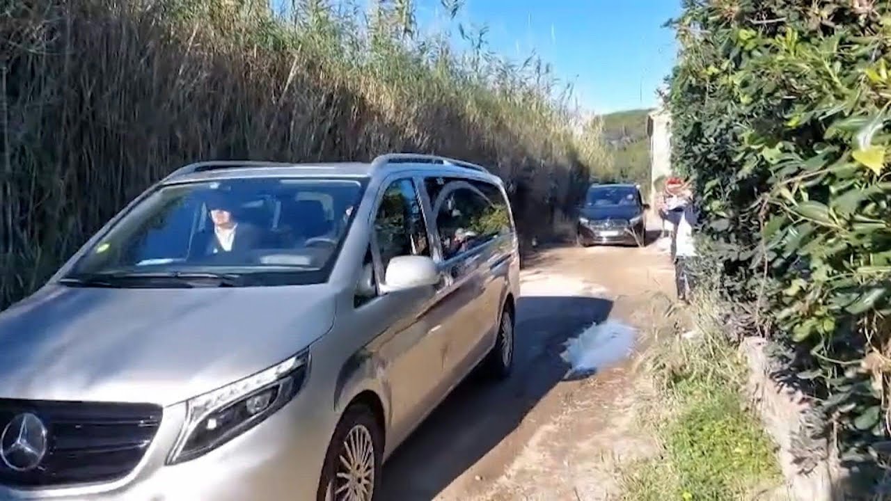Brigitte Bardot&rsquo;s death: a hearse leaves the French actress&rsquo;s home in Saint-Tropez | AFP