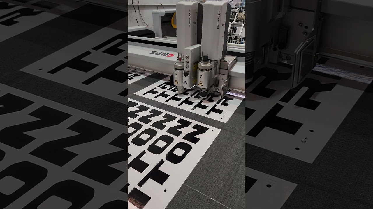 Zund cutter processing Mitsubishi Triton decals