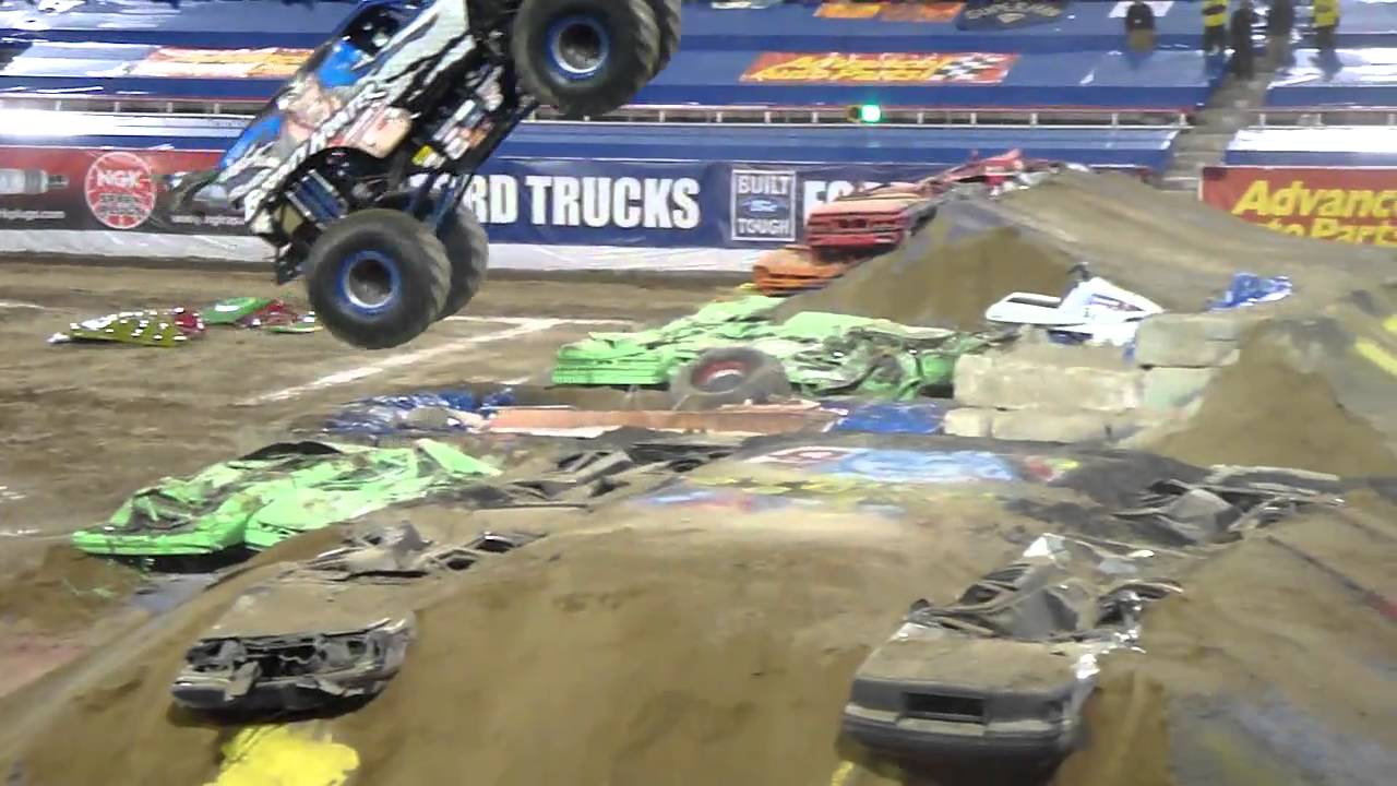 MJWF XI - BOUNTY HUNTER FREESTYLE.MP4