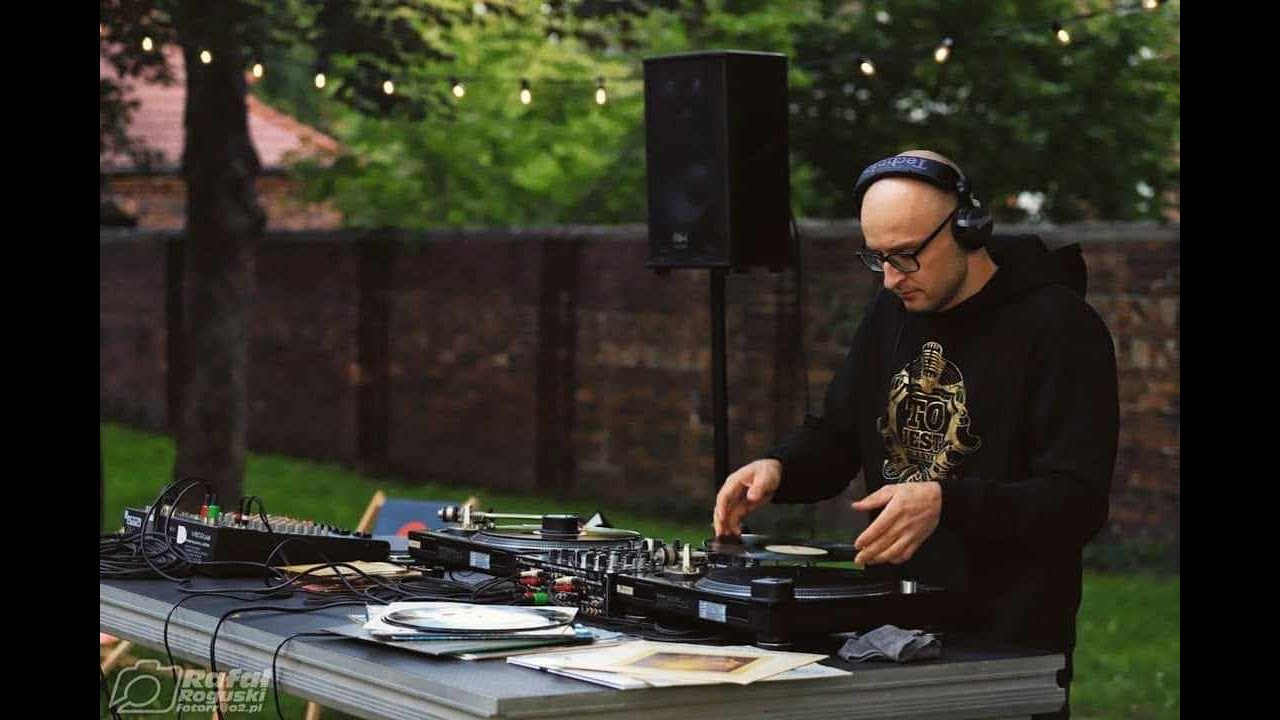 90's Underground House & Classic House Vinyl Mix