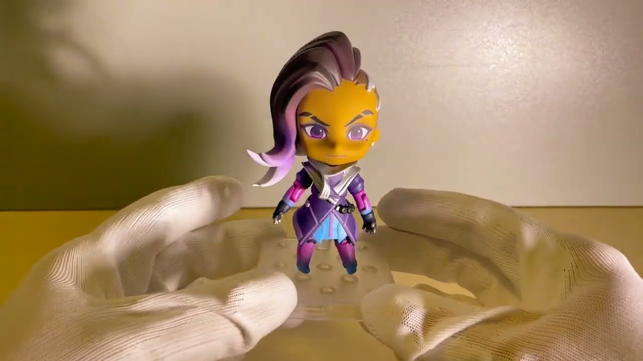 Overwatch Nendoroid Sombra: Classic Skin Edition unboxing!!!