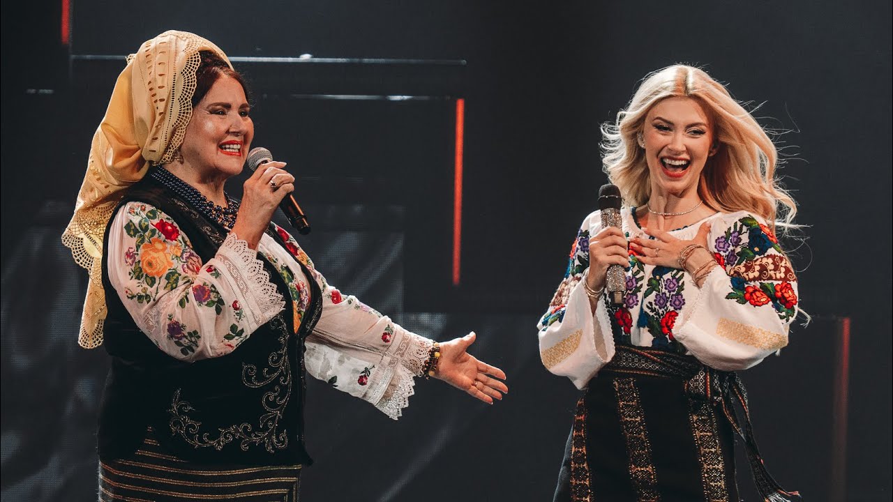 Andreea Bălan & Daniela Condurache - Trandafir de la Moldova LIVE Sala Palatului 1 martie