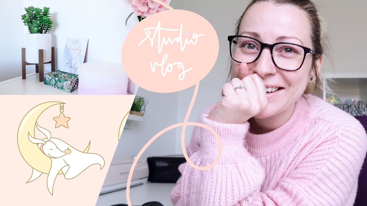 STUDIO VLOG (WE HIT 1K SUBS! DESIGNING NEW ENAMEL PINS, REARRANGING MY STUDIO & PACKING ETSY ORDERS)