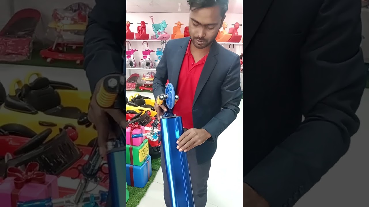 #scooter আকর্ষণীয় স্কুটার  ক্রয় করতে  আজই অর্ডার করুন। 