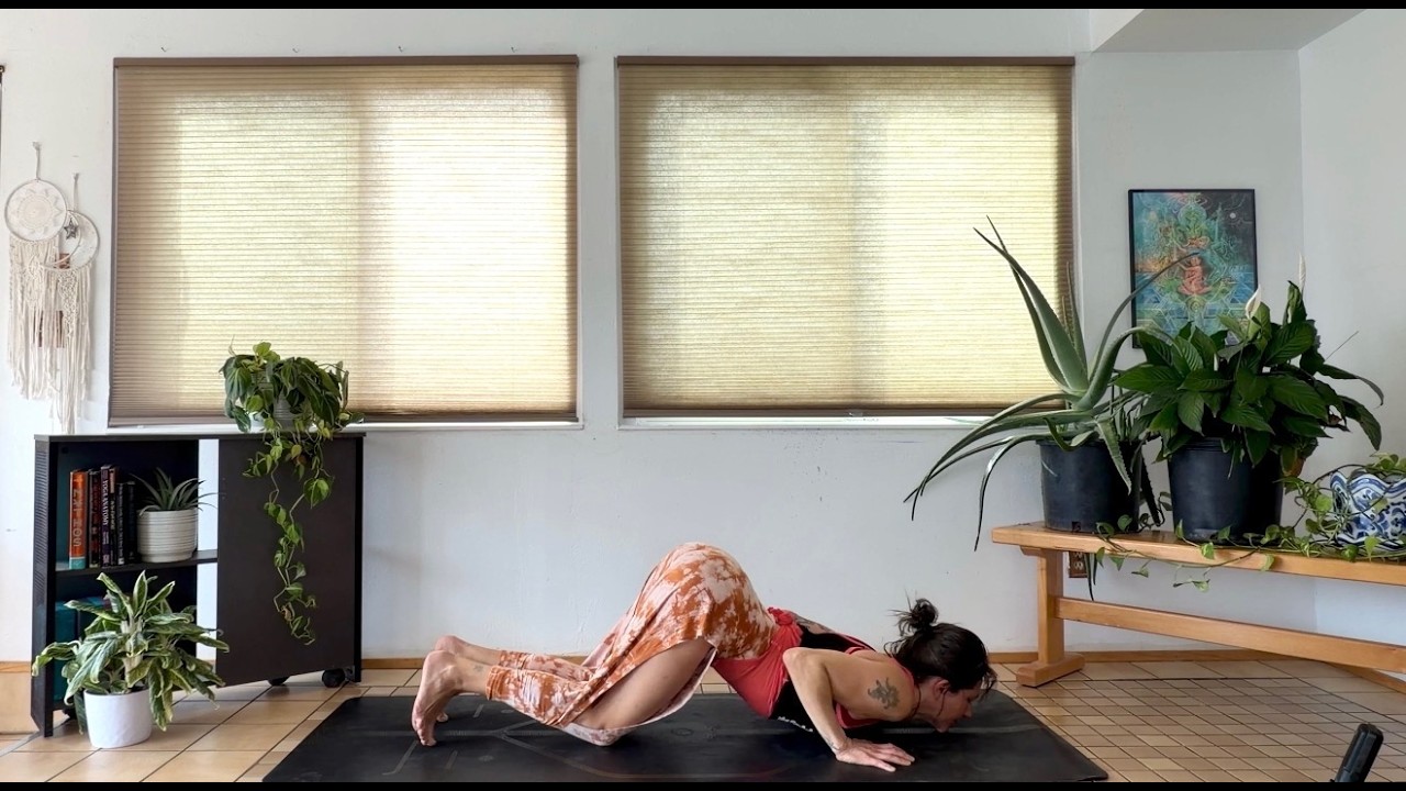 Sun in Pisces Yoga 🌊 Gentle Flow for Intuition, Healing & Emotional Release