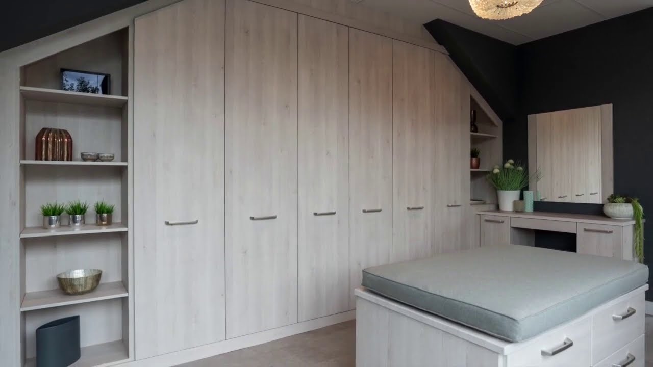 Radley - by Hammonds Furniture