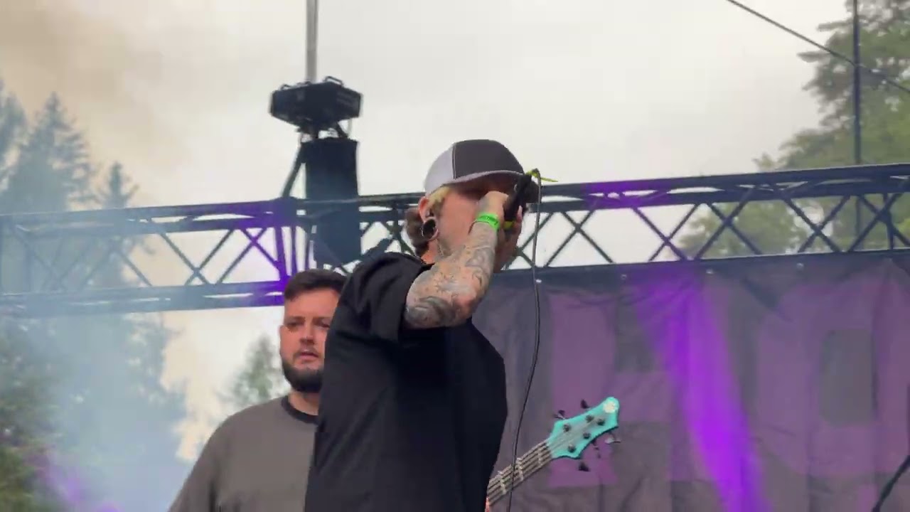 HOSTVGE, Thrown - On the Verge Cover @ Rockstadt Extreme Fest 2025