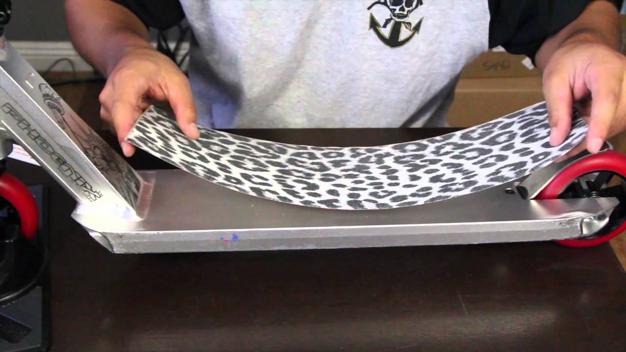 The Vault Pro Scooters - Grip Tape Removal & Installation